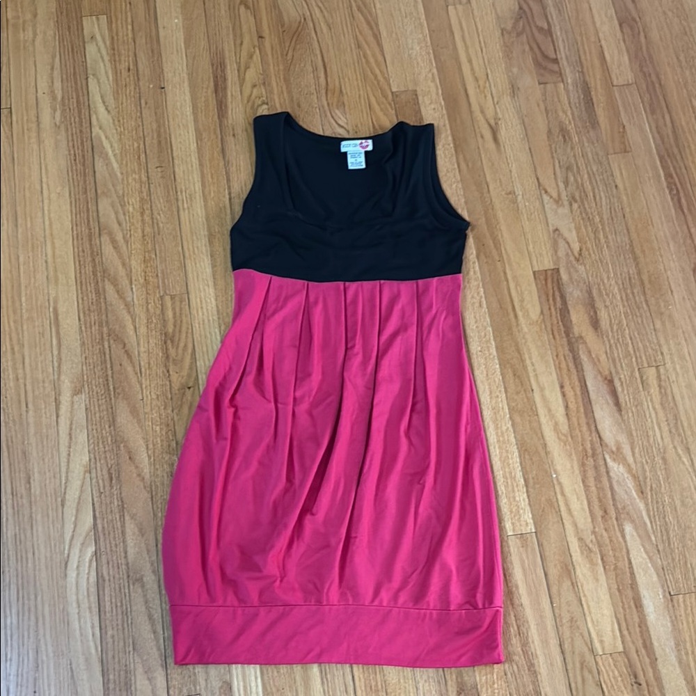 Body Central Black and Pink Sleeveless Midi Sundress